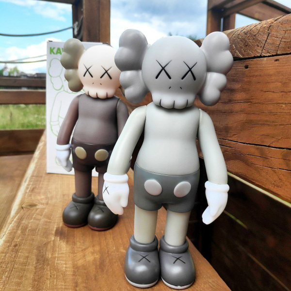 Kaws Companion Five Years Later Игрушка 38 см.